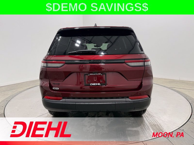 New 2026 Jeep Grand Cherokee Altitude AWD/4WD image 6