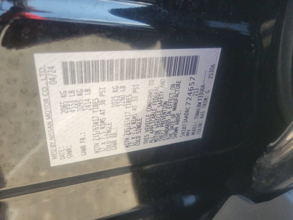 Used 2024 Nissan Rogue S FWD image 34