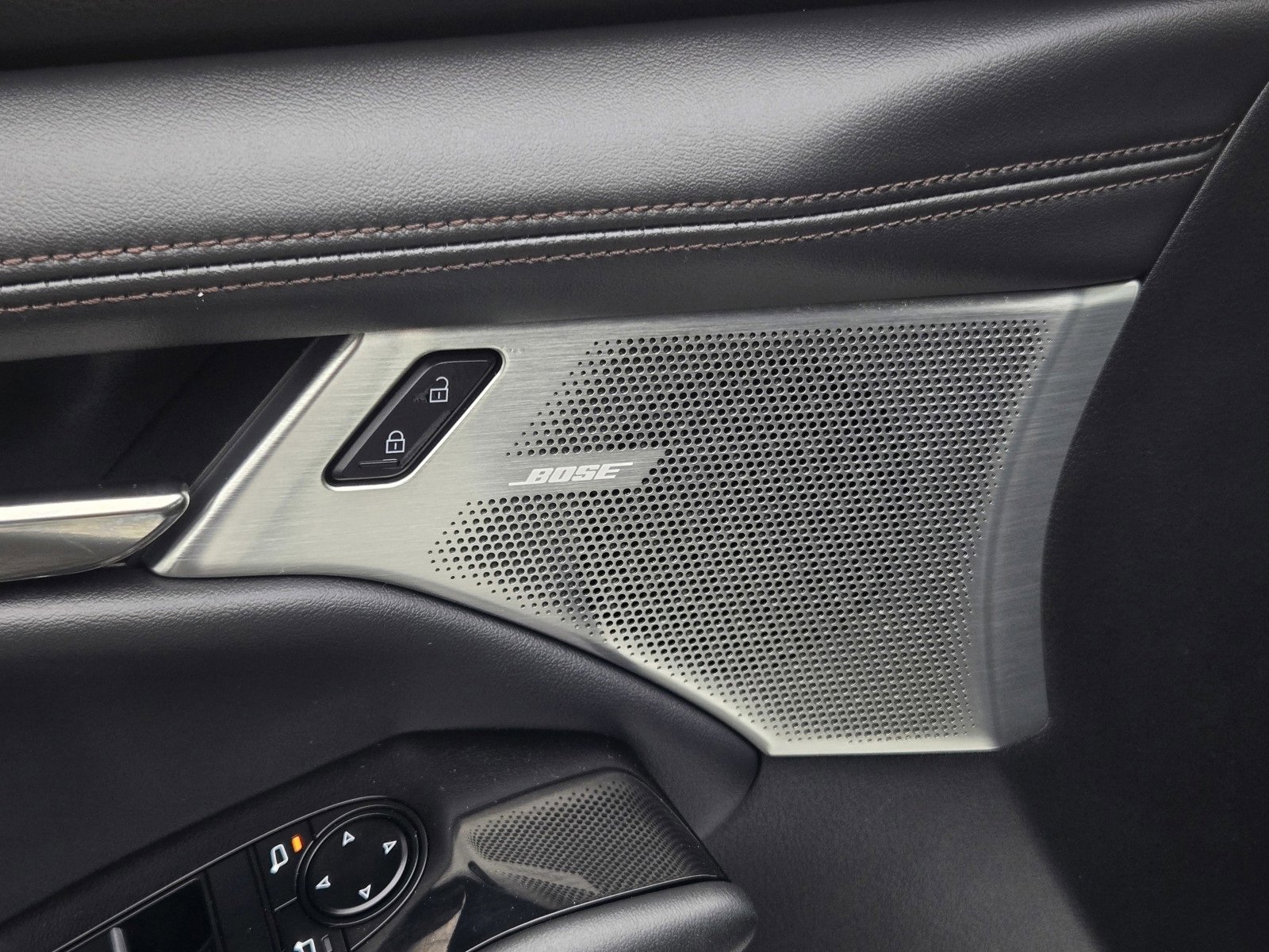 Used 2021 MAZDA MAZDA3 s image 11