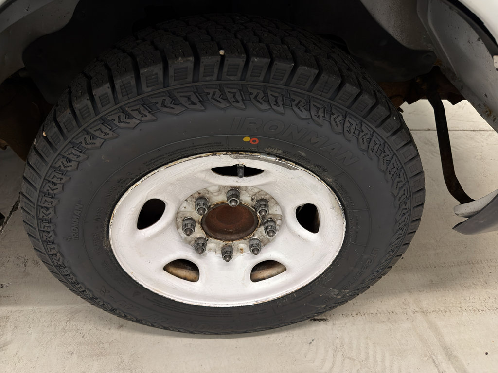 Used 2013 GMC Savana 3500 RWD image 5