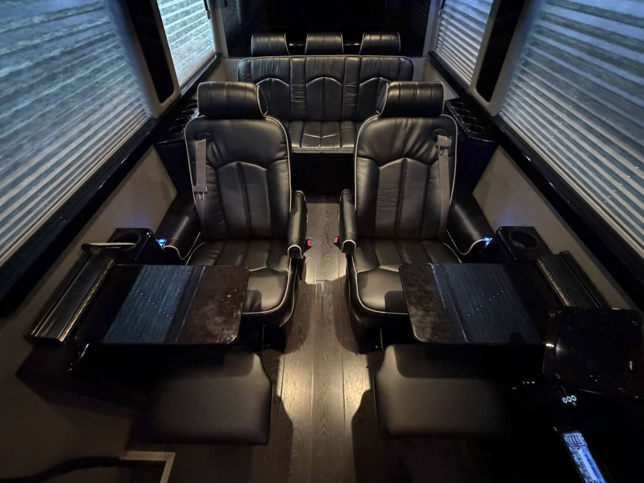 Used 2014 Mercedes-Benz Sprinter 2500 image 25