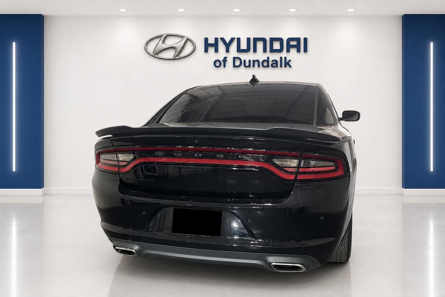 Used 2023 Dodge Charger SXT w/ Blacktop Package RWD image 6
