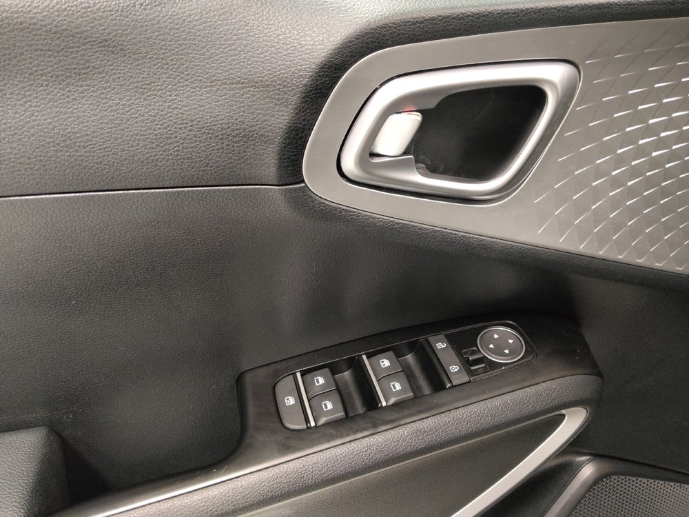 Used 2023 Kia Soul LX w/ LX Technology Package image 27