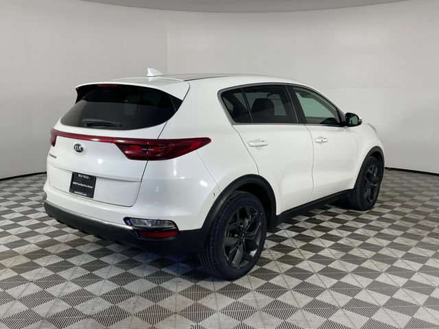 Certified 2022 Kia Sportage LX w/ LX FWD Value Edition Package image 16