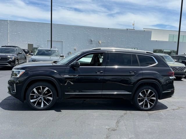 New 2026 Volkswagen Atlas SEL Premium R-Line AWD/4WD image 3