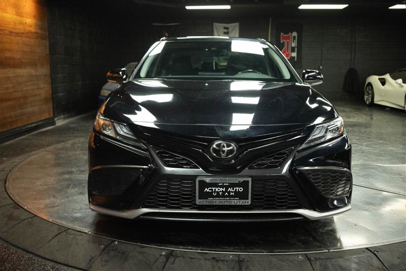 Used 2022 Toyota Camry XSE w/ Carpet Mat Package (TMS) FWD image 3