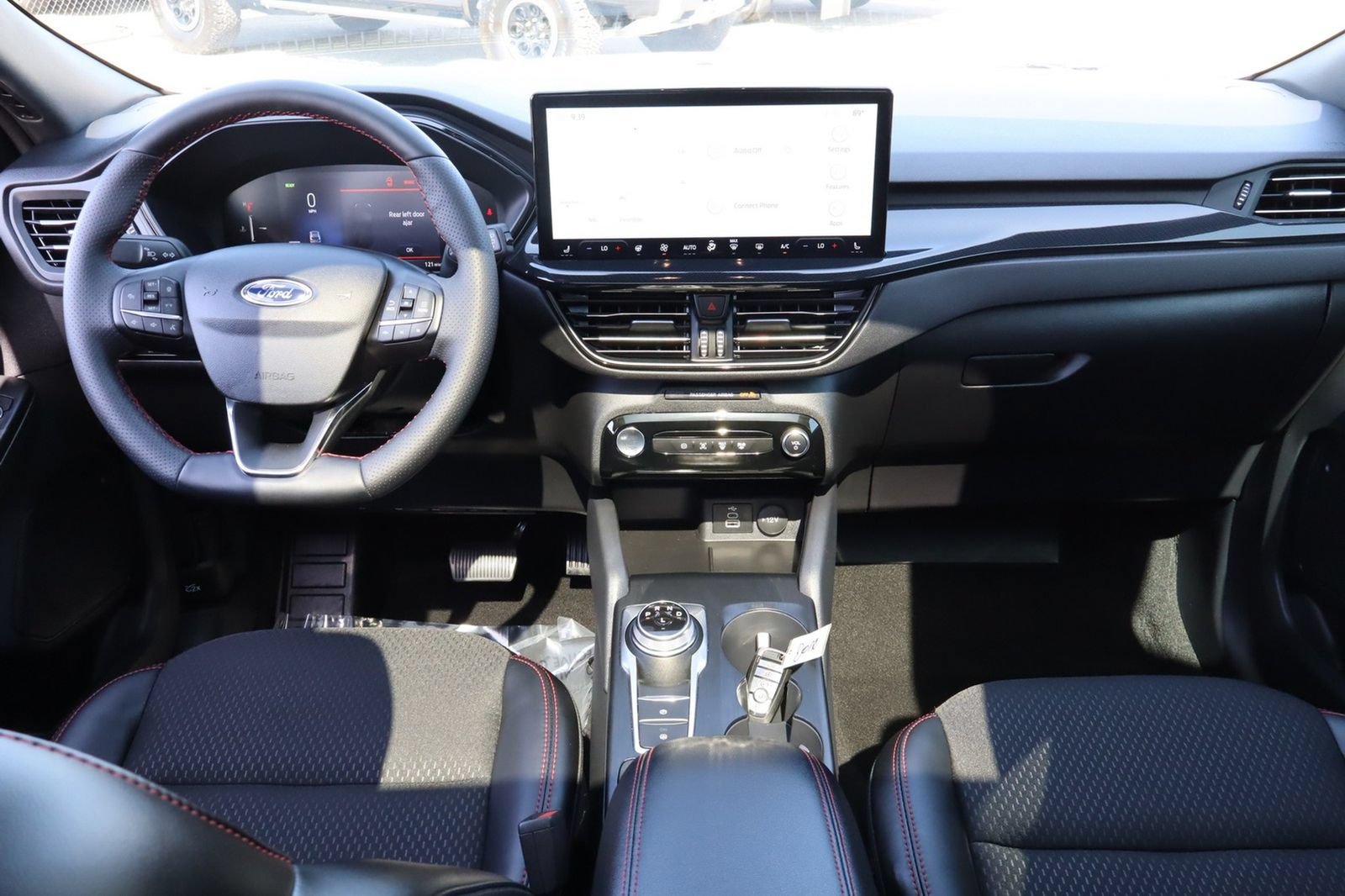 Used 2025 Ford Escape ST-Line w/ Equipment Group 301A FWD image 27