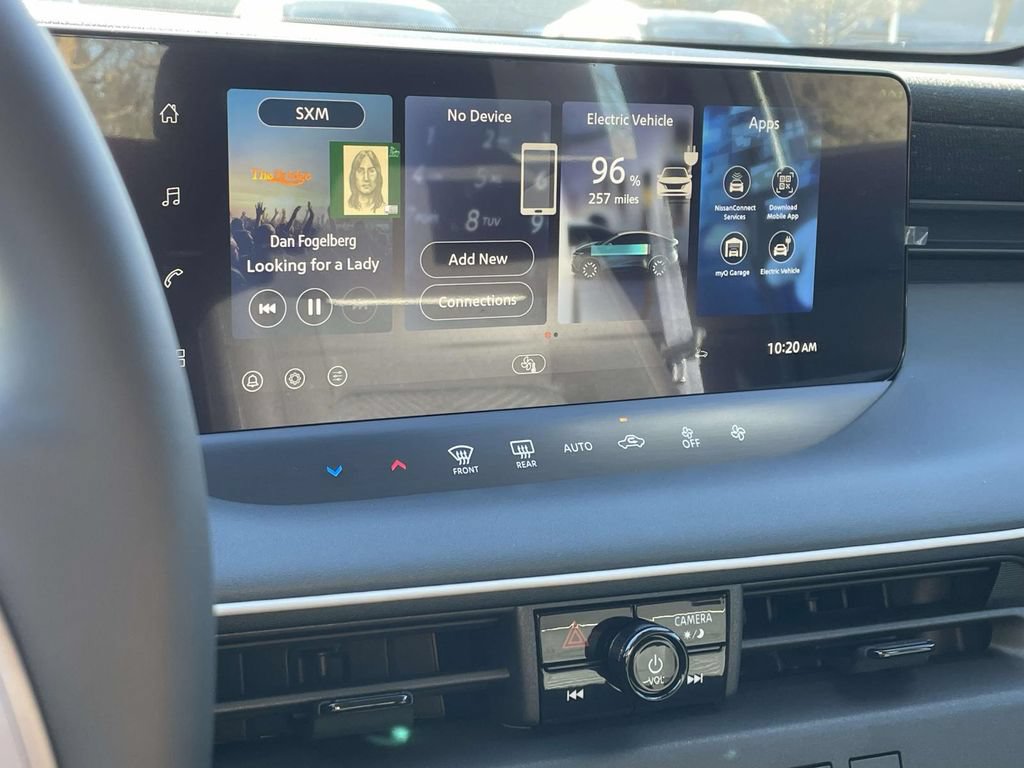New 2026 Nissan Leaf w/ Floor Mat Package (S+) FWD image 21