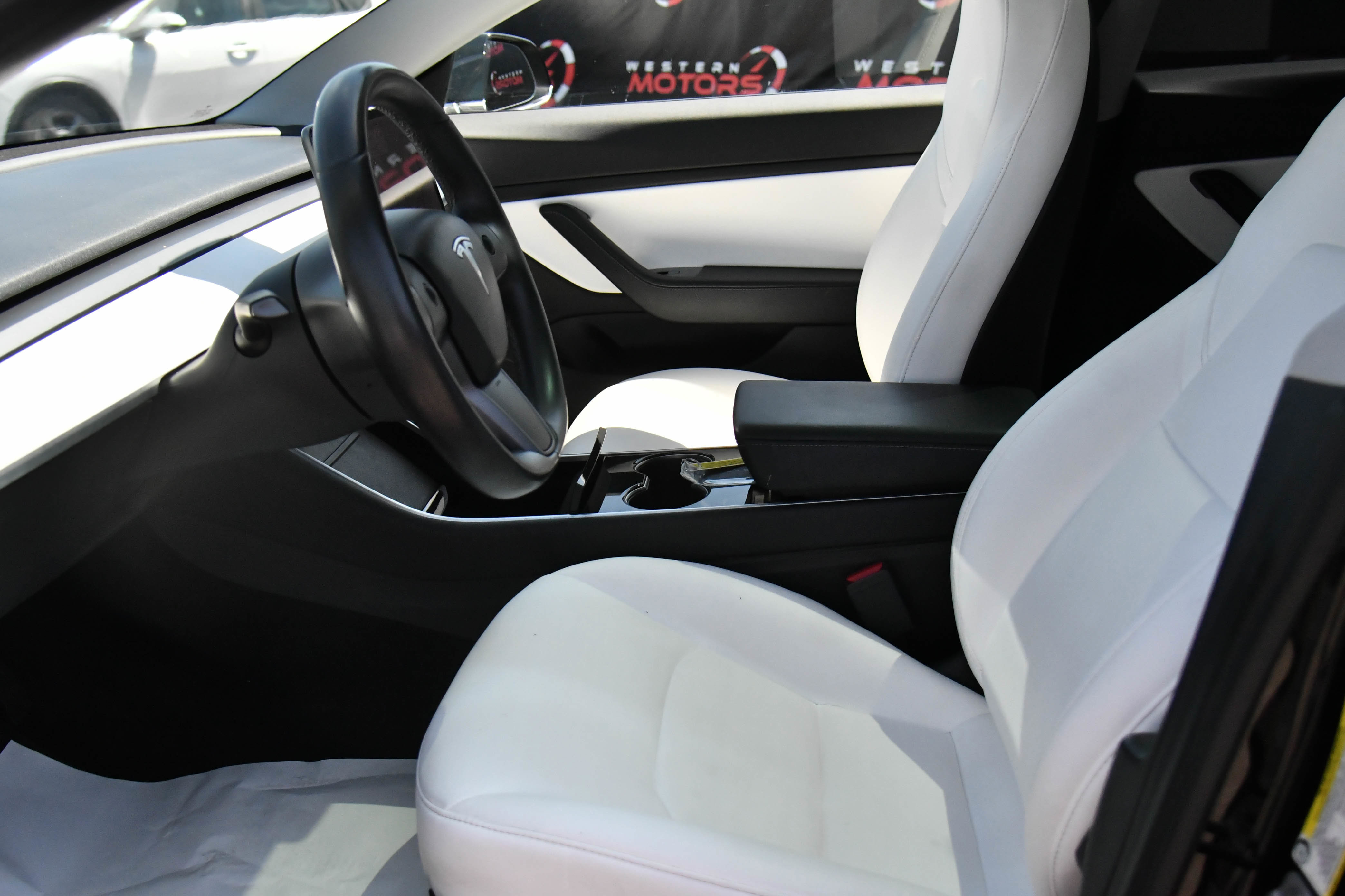 Used 2018 Tesla Model 3 Long Range image 17