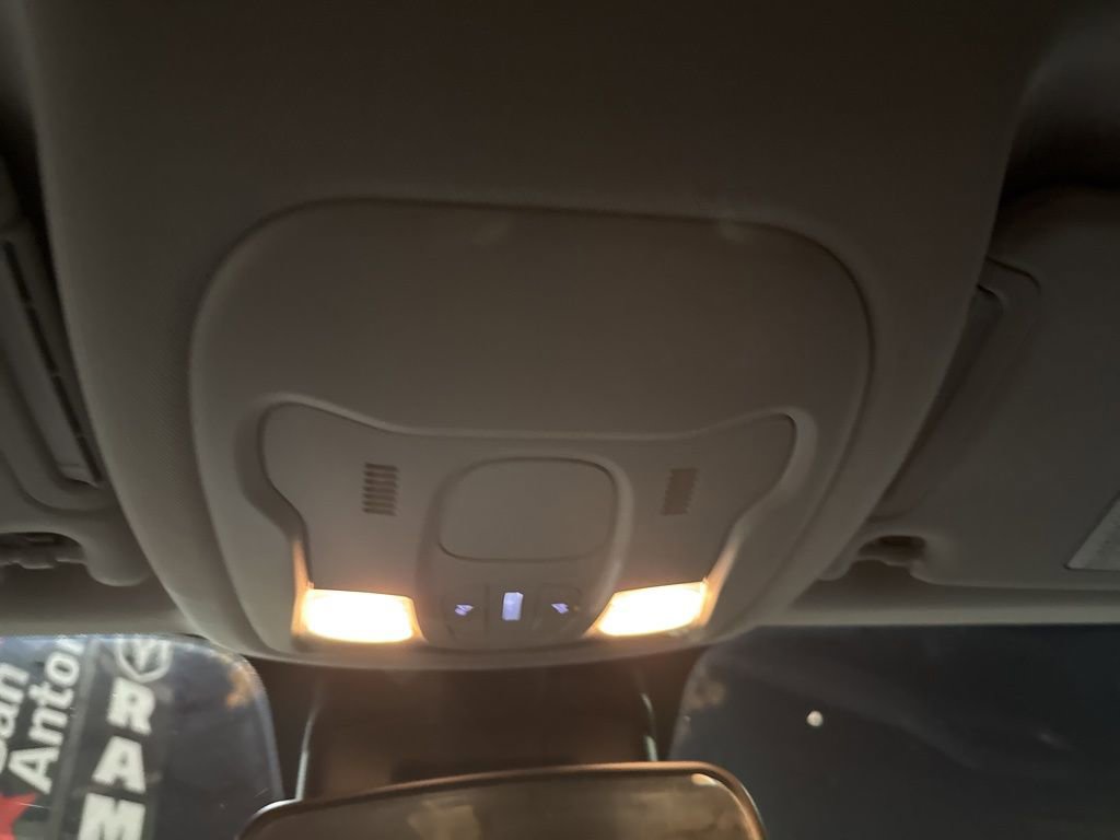 Used 2018 Jeep Renegade Latitude image 55