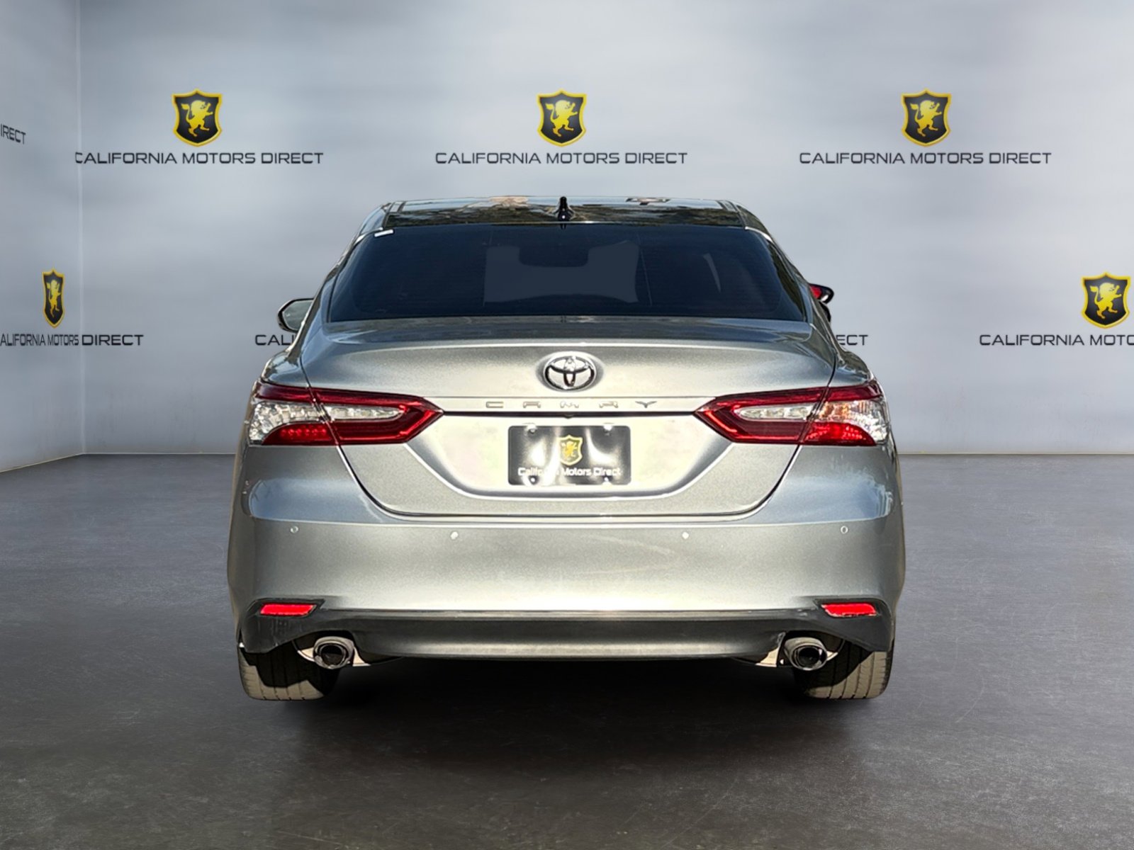 Used 2020 Toyota Camry XLE image 4