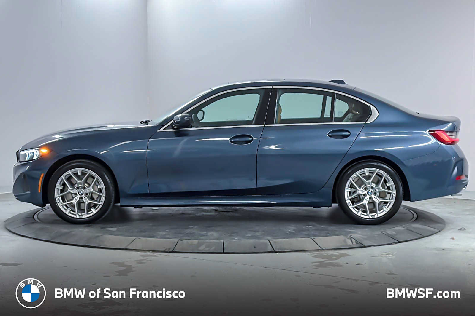 Used 2026 BMW 330i xDrive Sedan w/ Premium Package AWD/4WD image 1