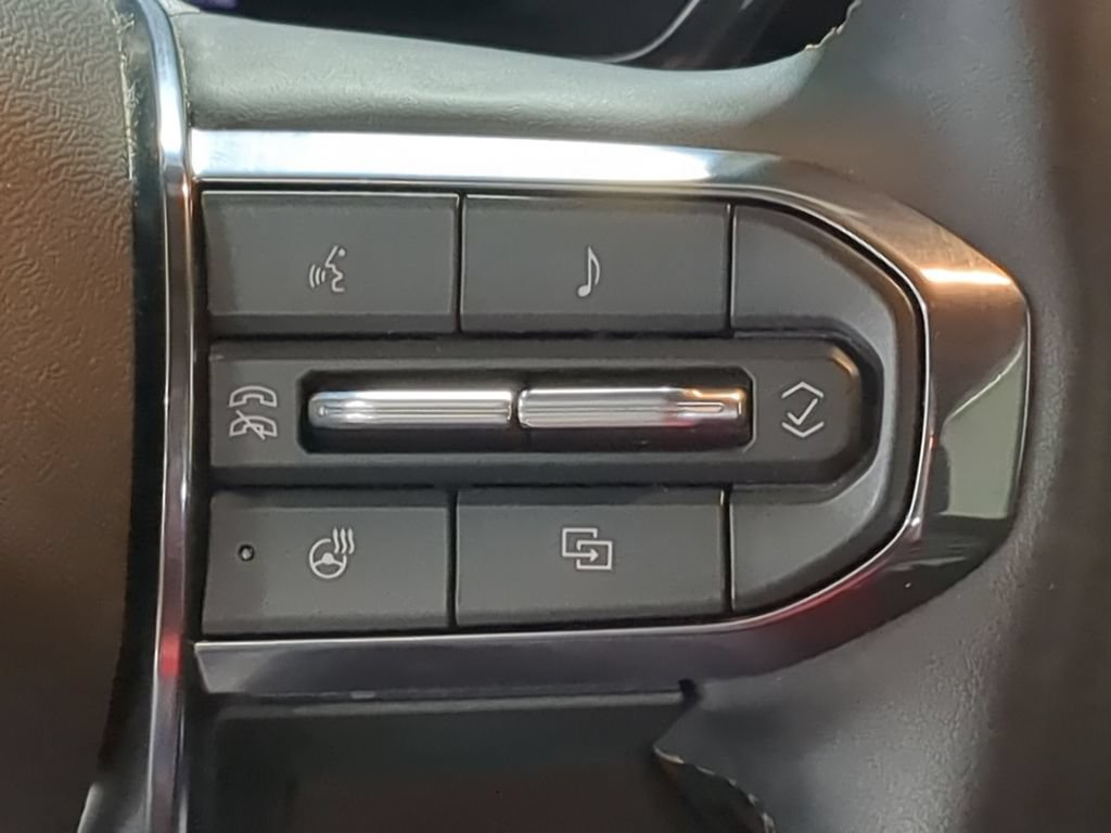 Used 2023 GMC Canyon AT4 w/ AT4 Premium Package AWD/4WD image 30