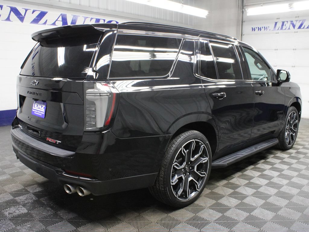 Used 2026 Chevrolet Tahoe RST w/ RST Capability Package AWD/4WD image 6