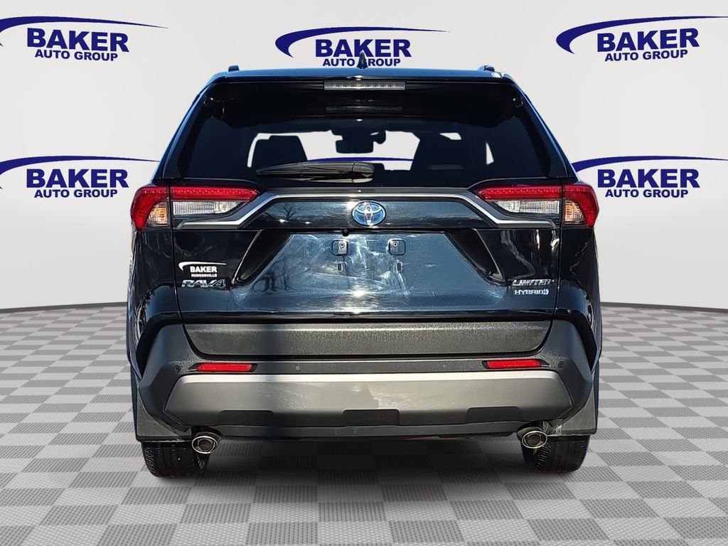 Used 2019 Toyota RAV4 Limited w/ Carpet Mat Package image 6