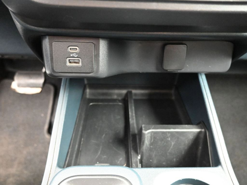 Used 2022 Ford Maverick XL FWD image 19