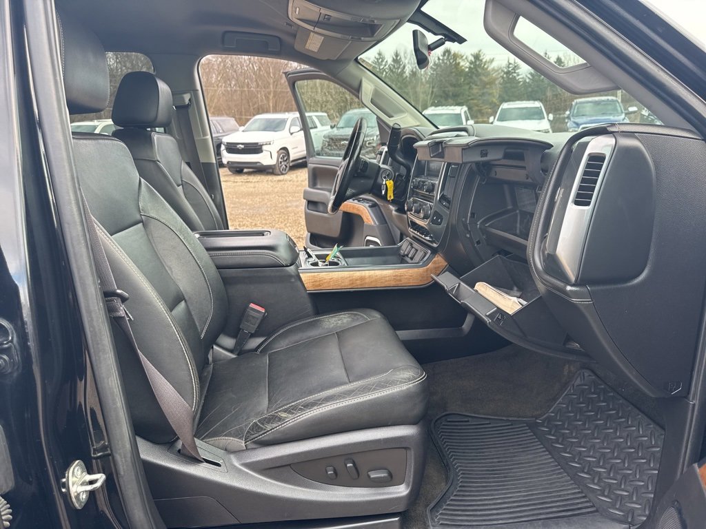 Used 2016 Chevrolet Silverado 3500 LTZ w/ Duramax Plus Package image 28