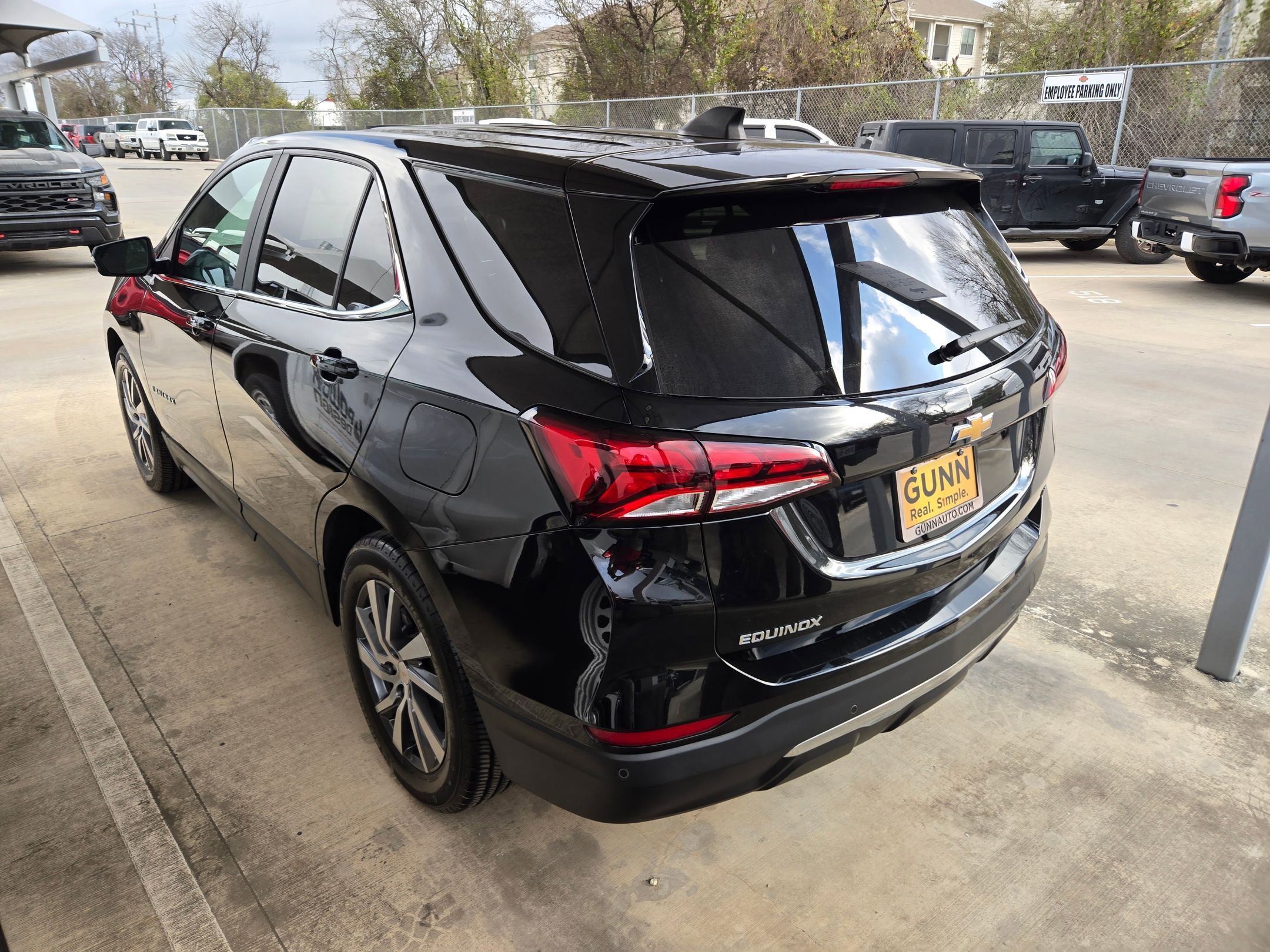 Certified 2024 Chevrolet Equinox LT image 6