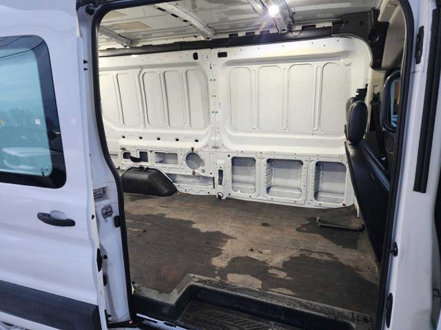 Used 2020 Ford Transit 250 Medium Roof w/ Load Area Protection Package image 16