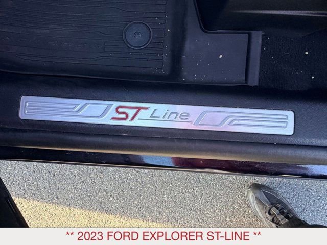 Used 2023 Ford Explorer ST-Line image 24