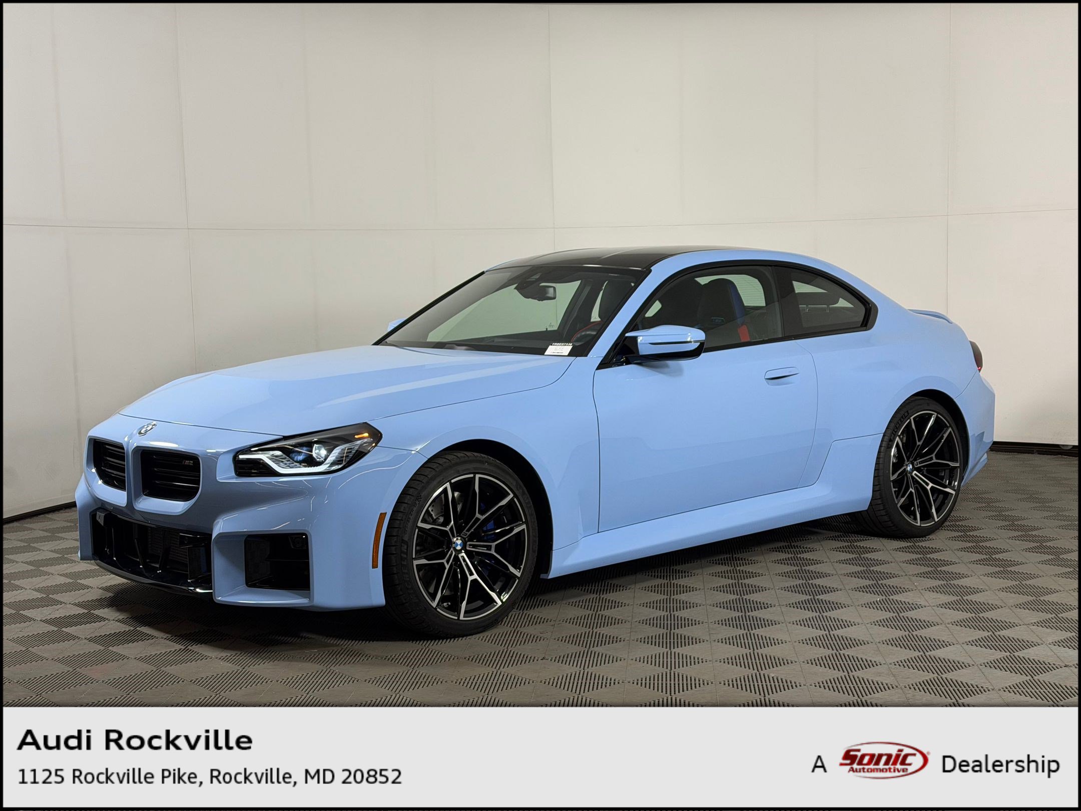 Used 2024 BMW M2 w/ Lighting Package image 1