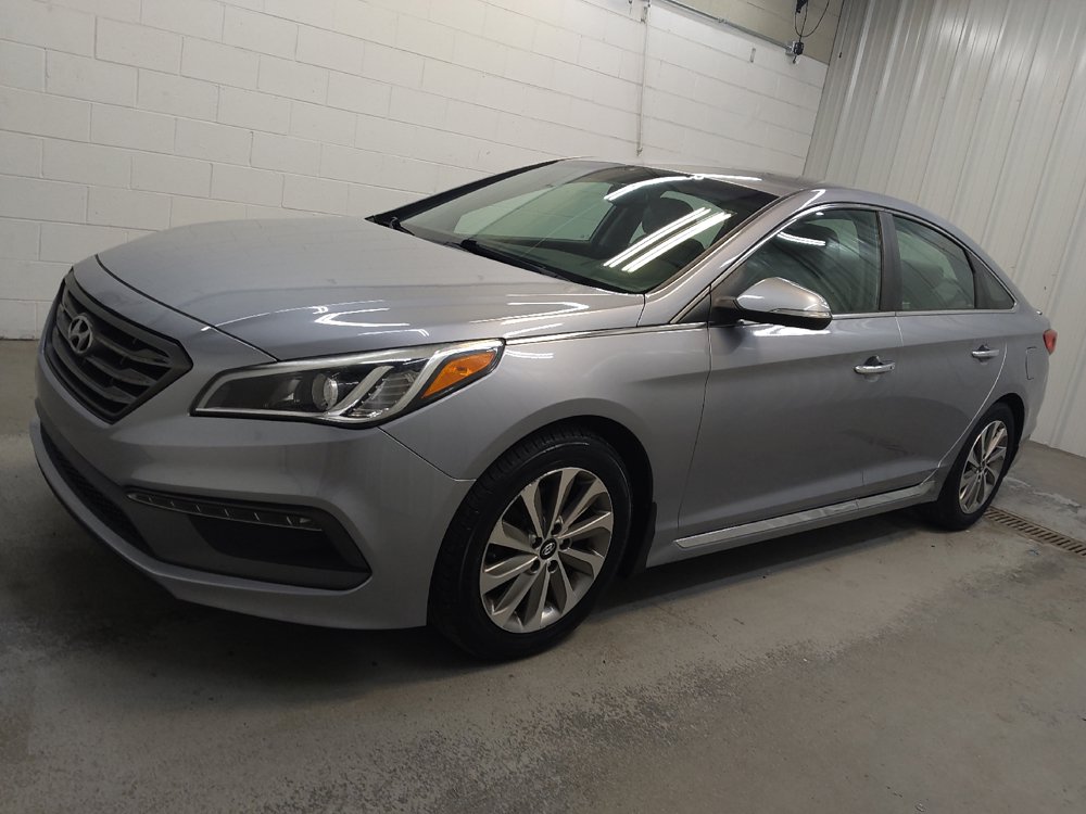 Used 2015 Hyundai Sonata Sport w/ Option Group 03 FWD image 2