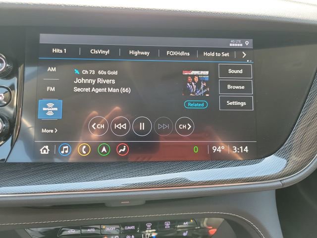Used 2021 Buick Envision Essence w/ Technology Package I FWD image 14