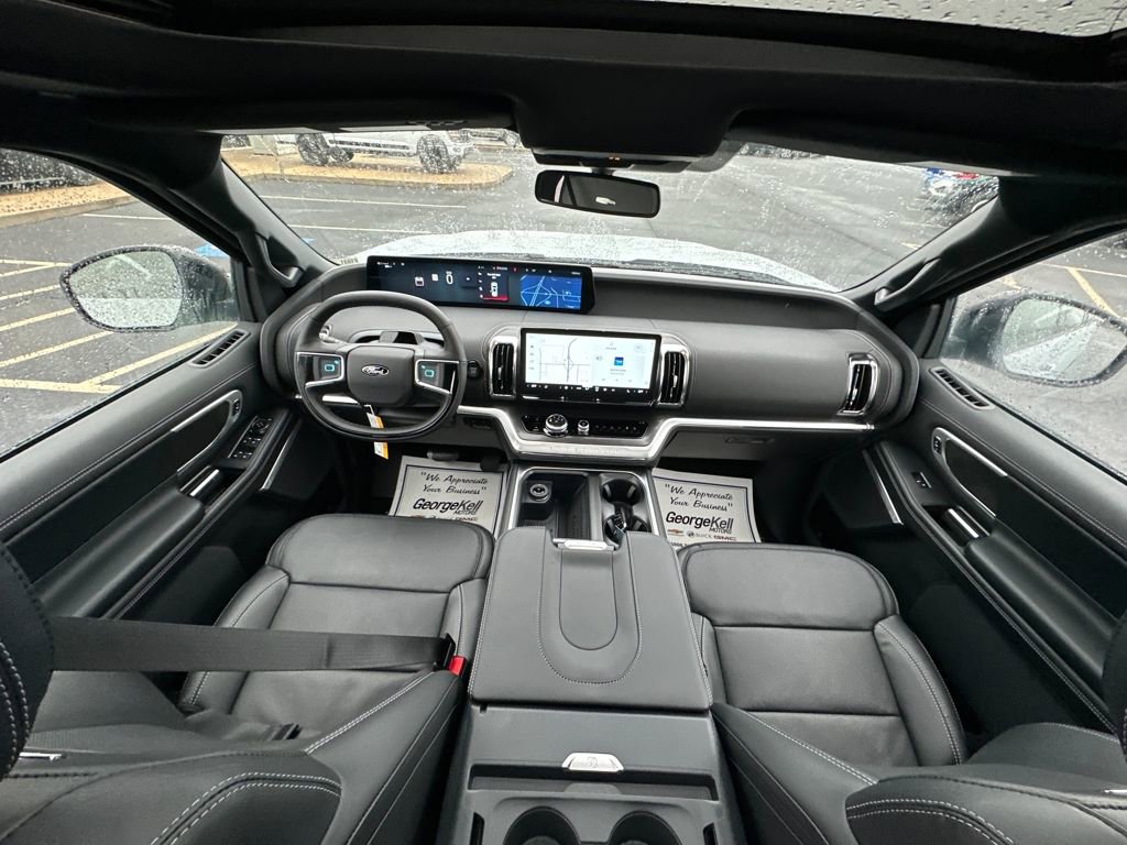 New 2025 Ford Expedition Platinum w/ Stealth Performance Package image 37