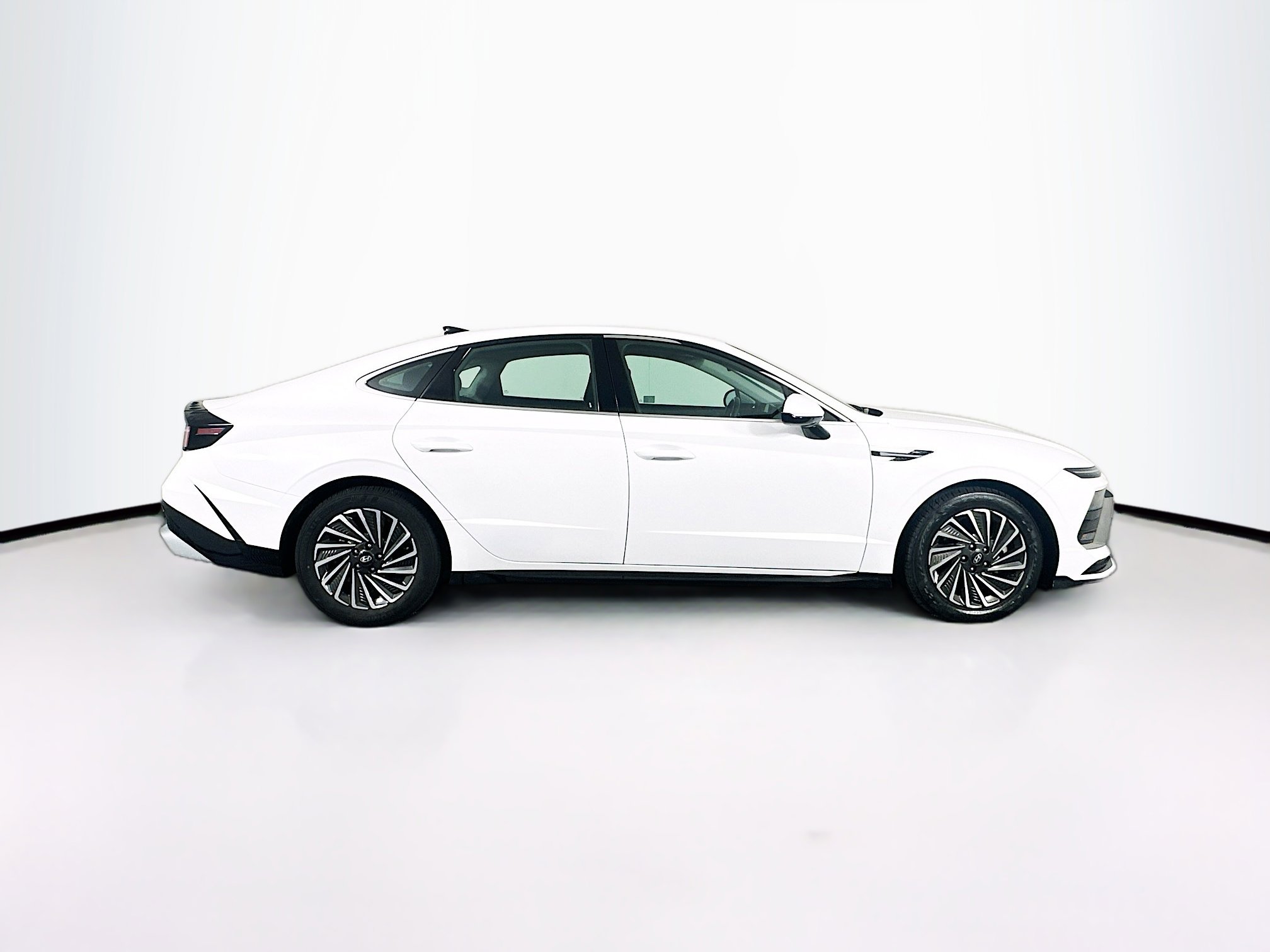 Used 2025 Hyundai Sonata SEL image 10