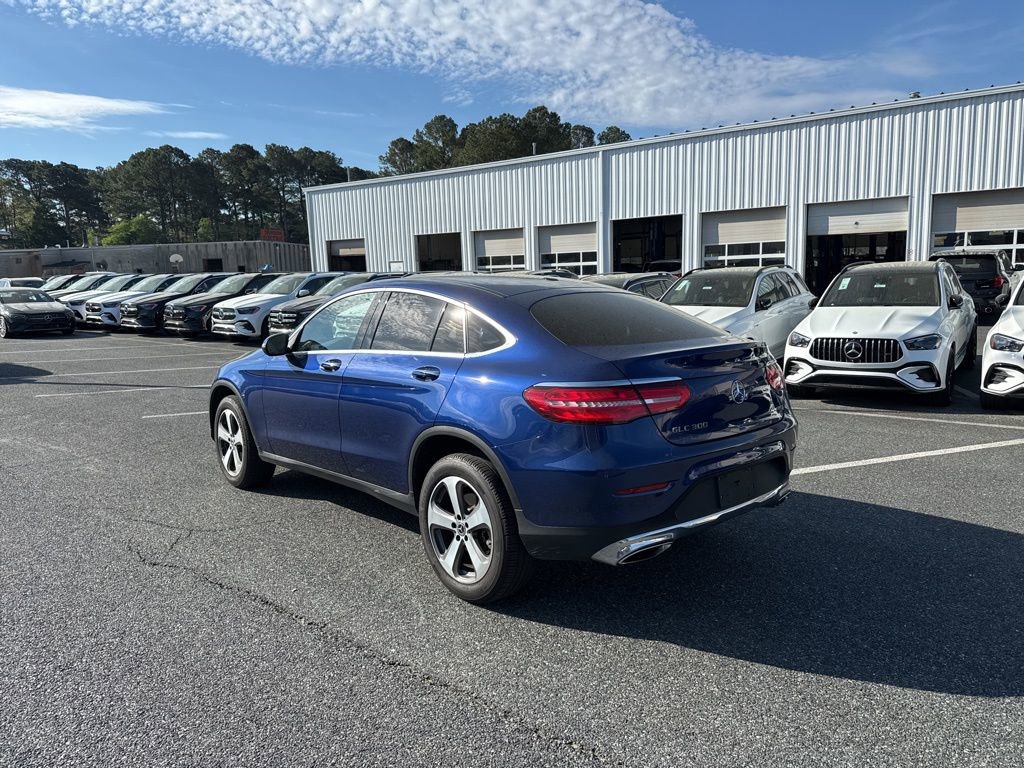 Used 2017 Mercedes-Benz GLC 300 4MATIC Coupe image 6