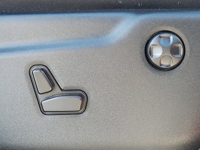 Used 2020 Jeep Grand Cherokee Limited image 59