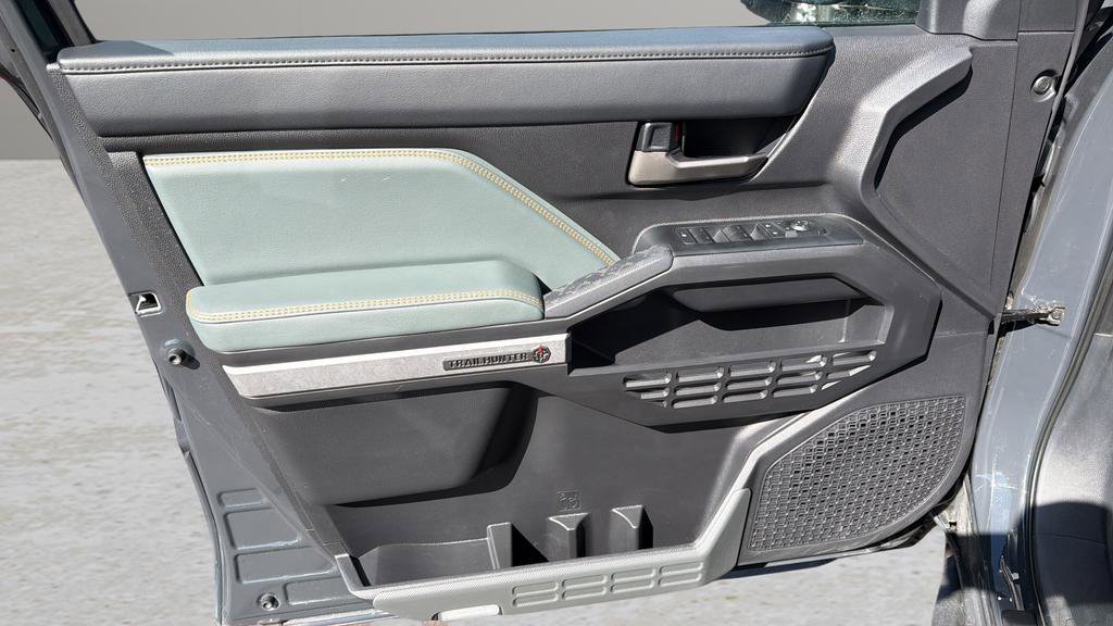 Used 2025 Toyota Tacoma Trailhunter w/ Tow Tech Package image 10