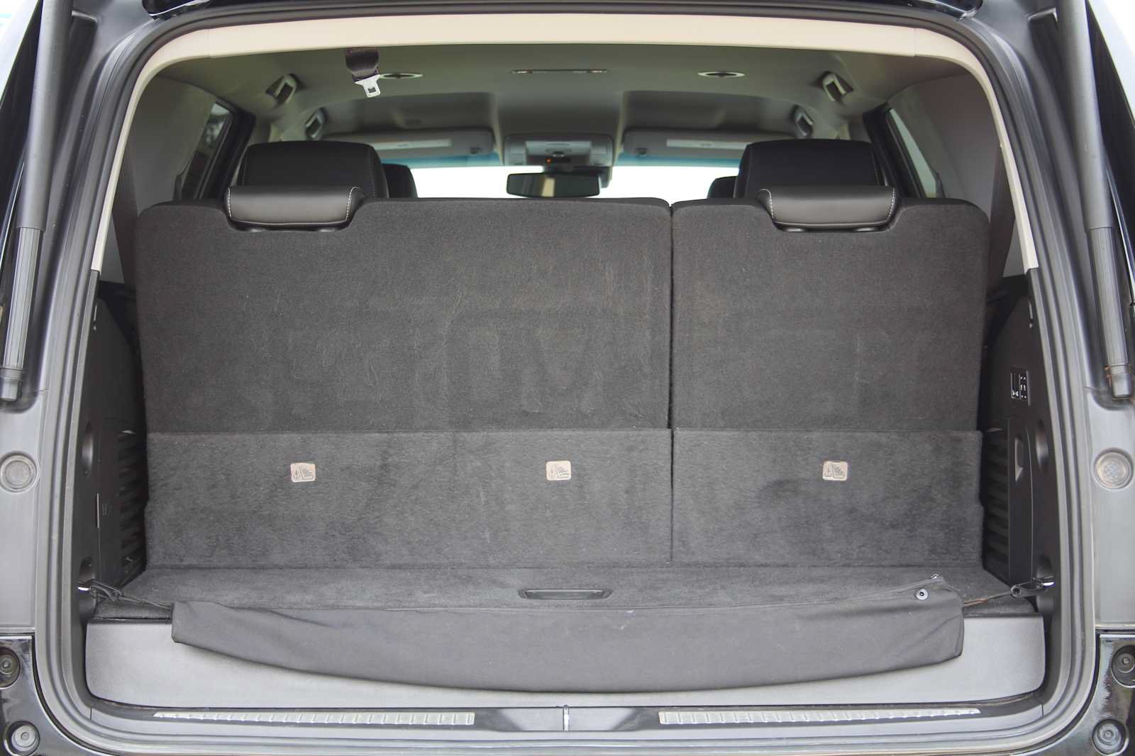 Used 2019 GMC Yukon SLT RWD image 10