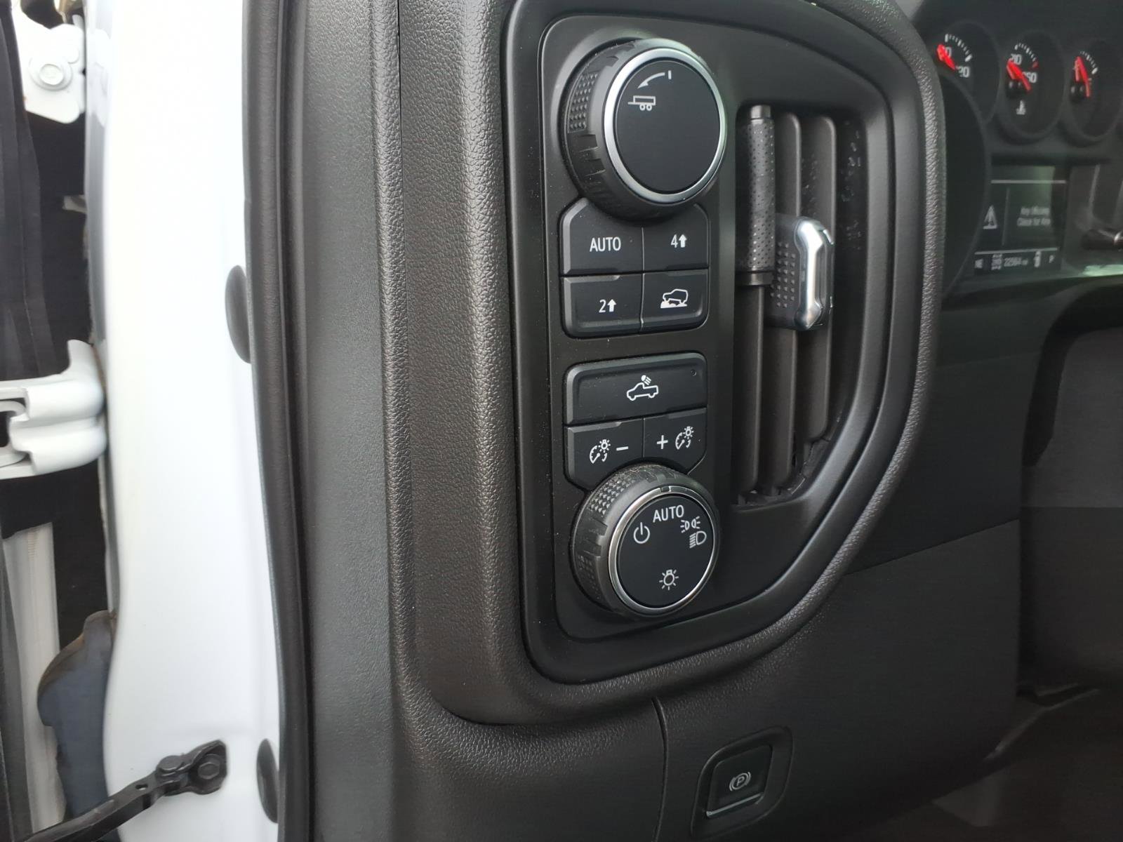Used 2023 Chevrolet Silverado 1500 Custom w/ LPO, Dark Essentials Package AWD/4WD image 13