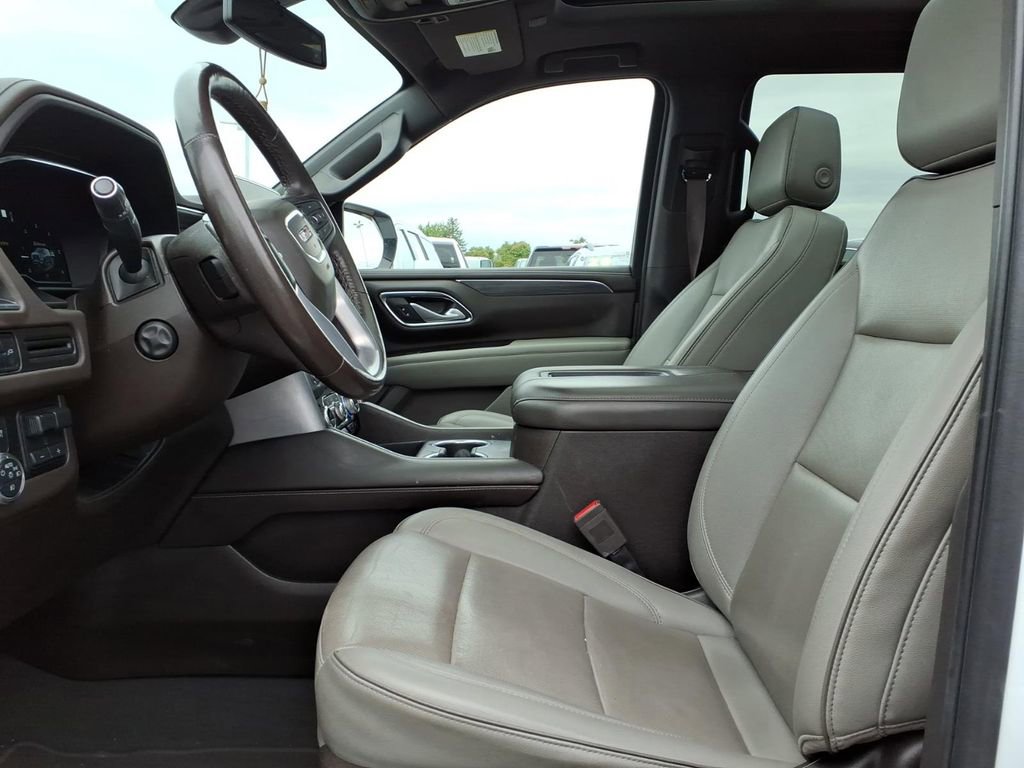 Used 2022 GMC Yukon SLT w/ SLT Premium Package AWD/4WD image 14