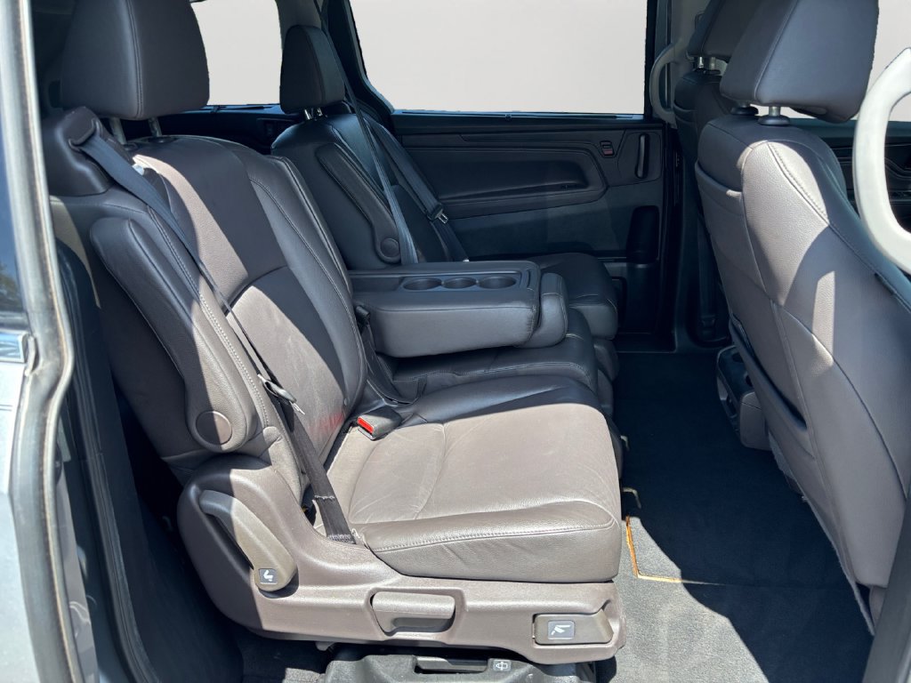 Used 2018 Honda Odyssey Elite image 13