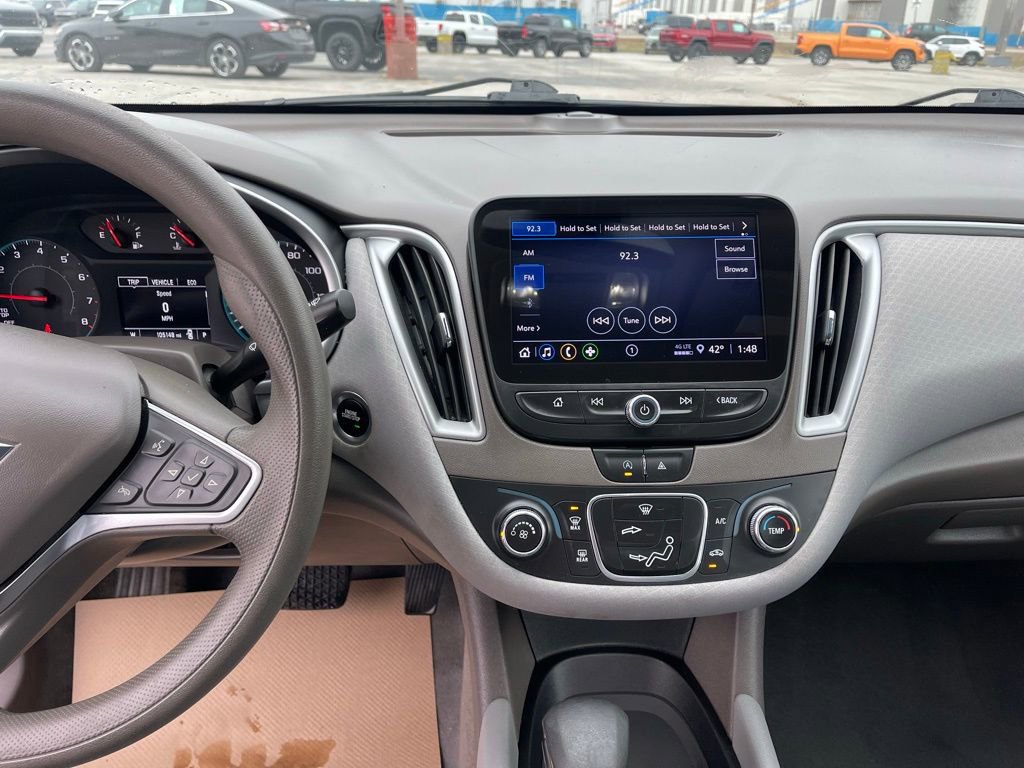 Used 2022 Chevrolet Malibu LS image 14