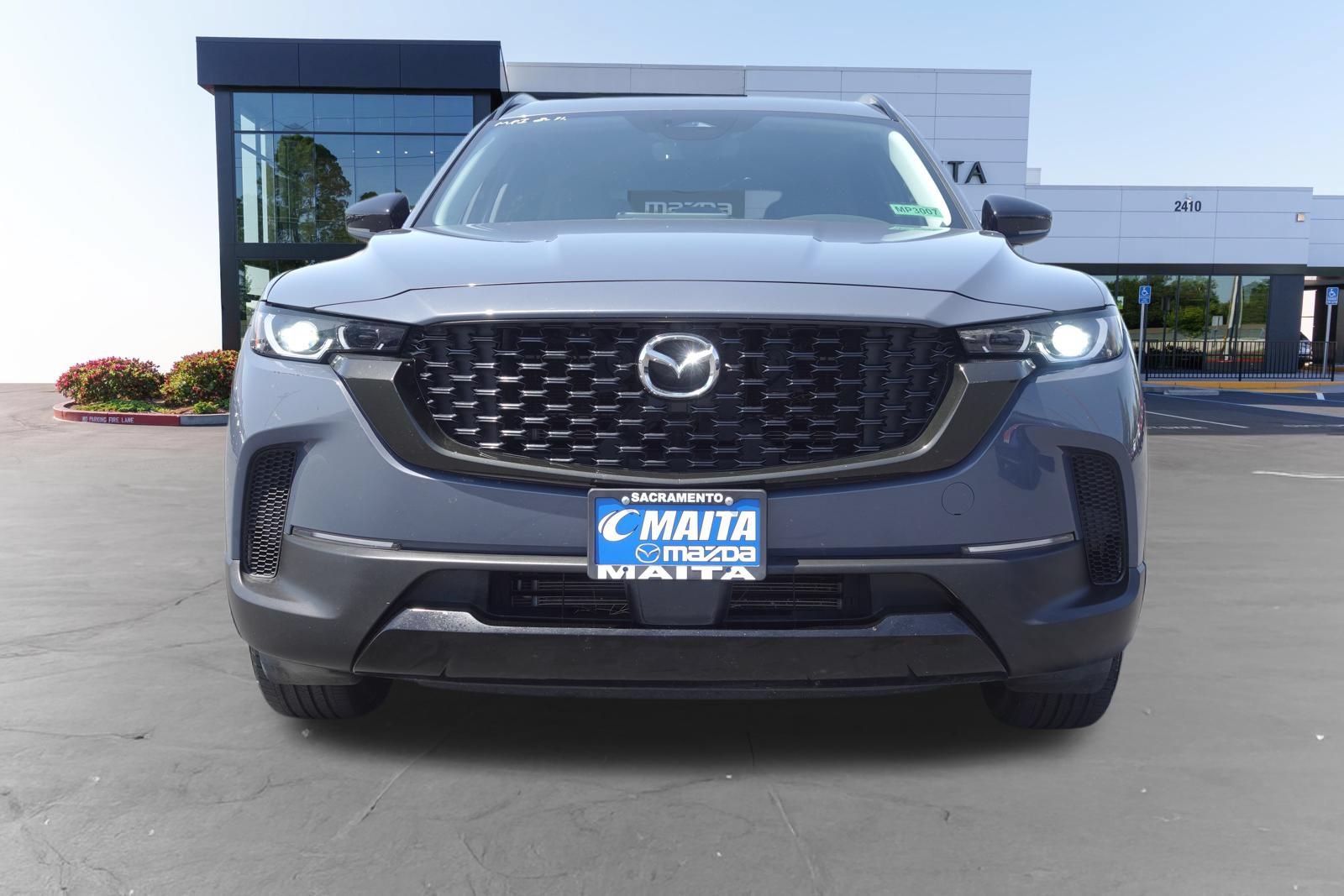 Certified 2025 MAZDA CX-50 AWD 2.5 Hybrid w/ Premium Pkg image 10