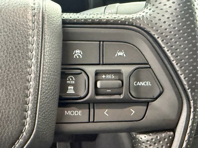 Used 2025 Toyota Tacoma SR5 image 12