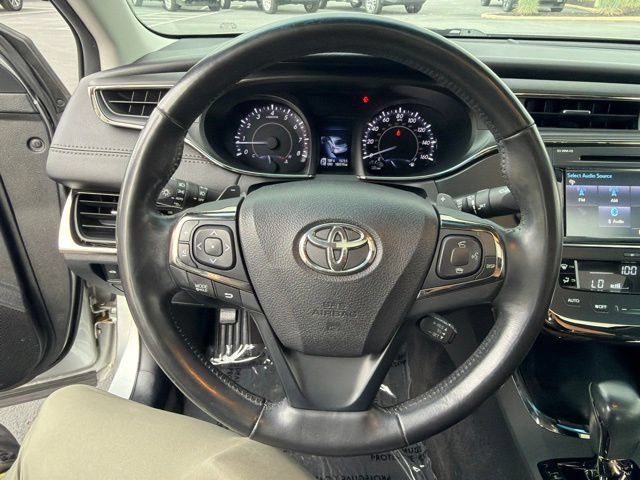 Used 2015 Toyota Avalon XLE Touring FWD image 21