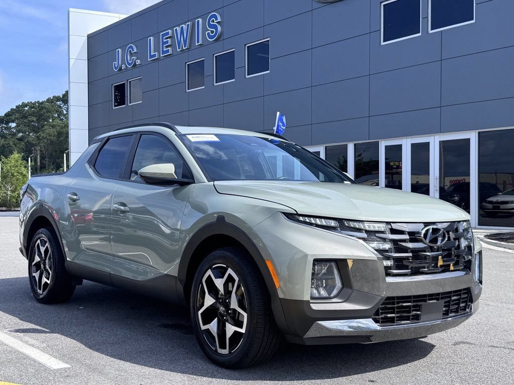 Used 2022 Hyundai Santa Cruz Limited w/ Cargo Package