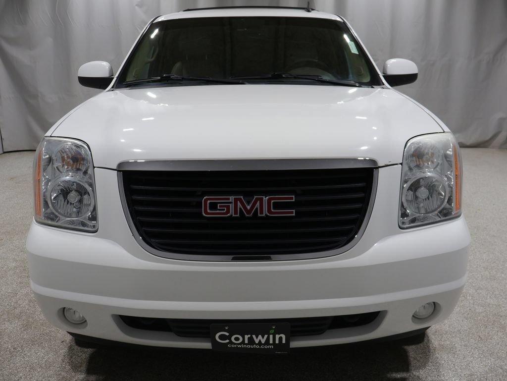 Used 2013 GMC Yukon SLT w/ SLT-2 Equipment Package AWD/4WD image 19