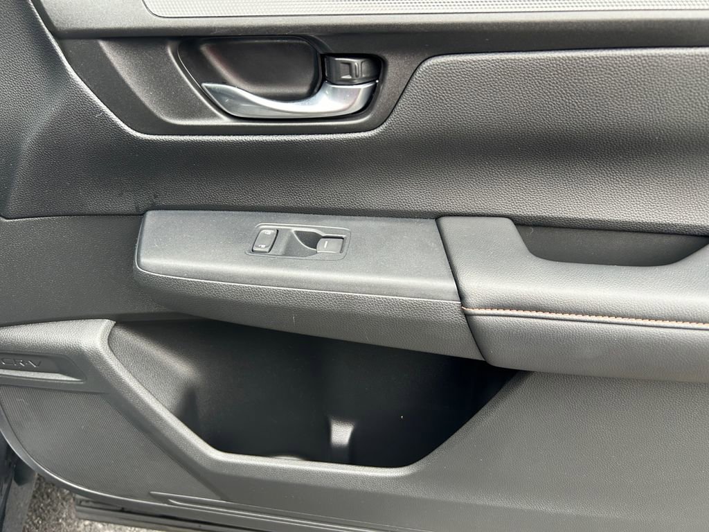 Certified 2025 Honda CR-V Sport-L image 21