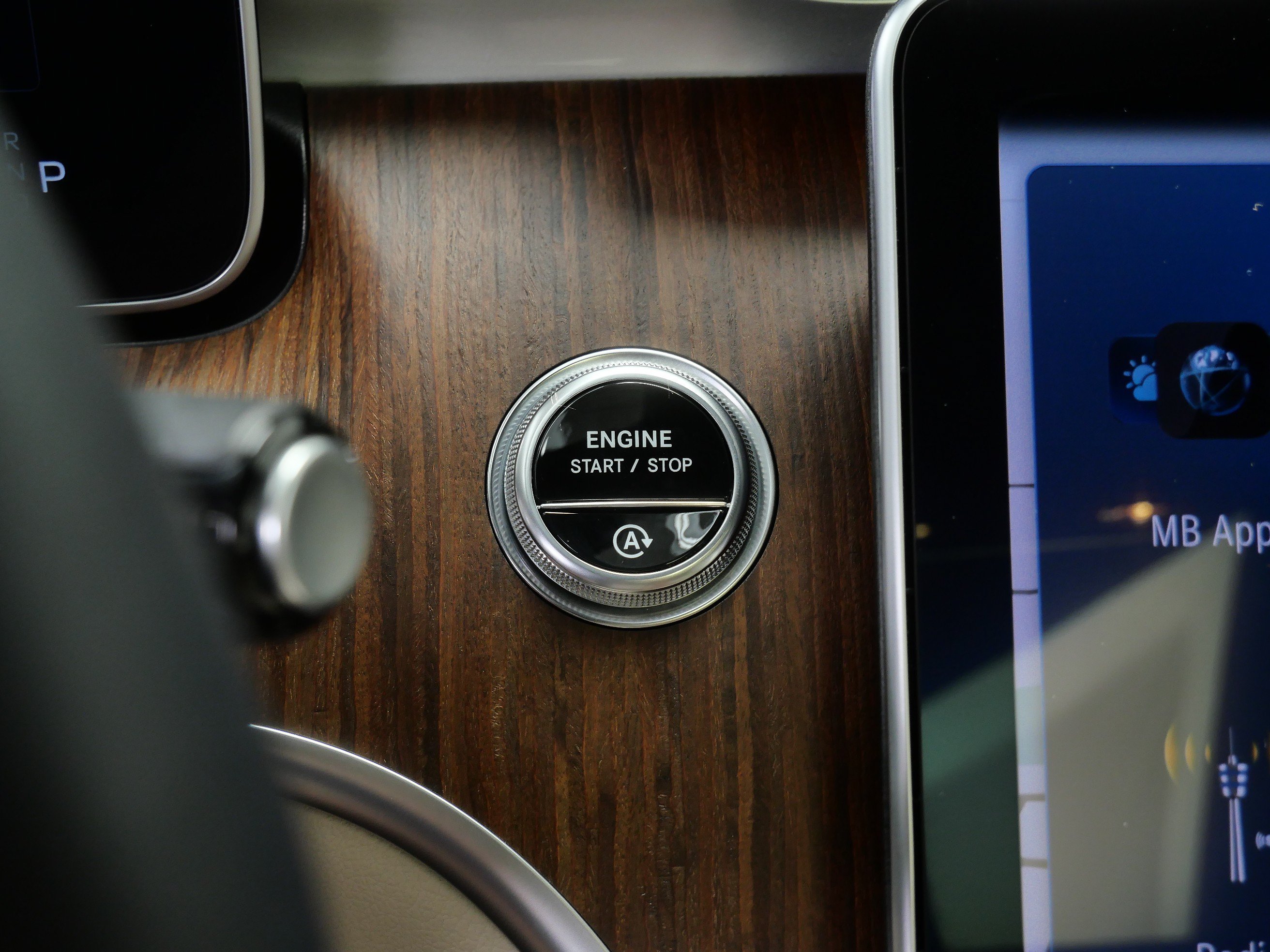 Certified 2023 Mercedes-Benz C 300 4MATIC Sedan image 26