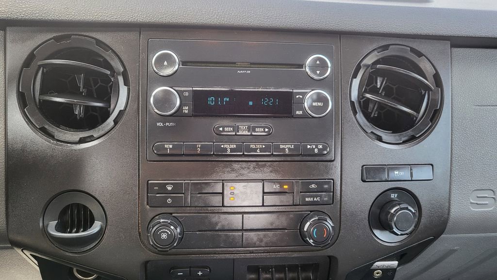 Used 2016 Ford F250 XL w/ XL Value Package image 29