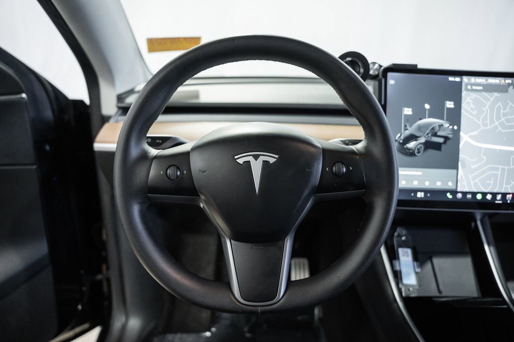 Used 2020 Tesla Model Y Performance image 33