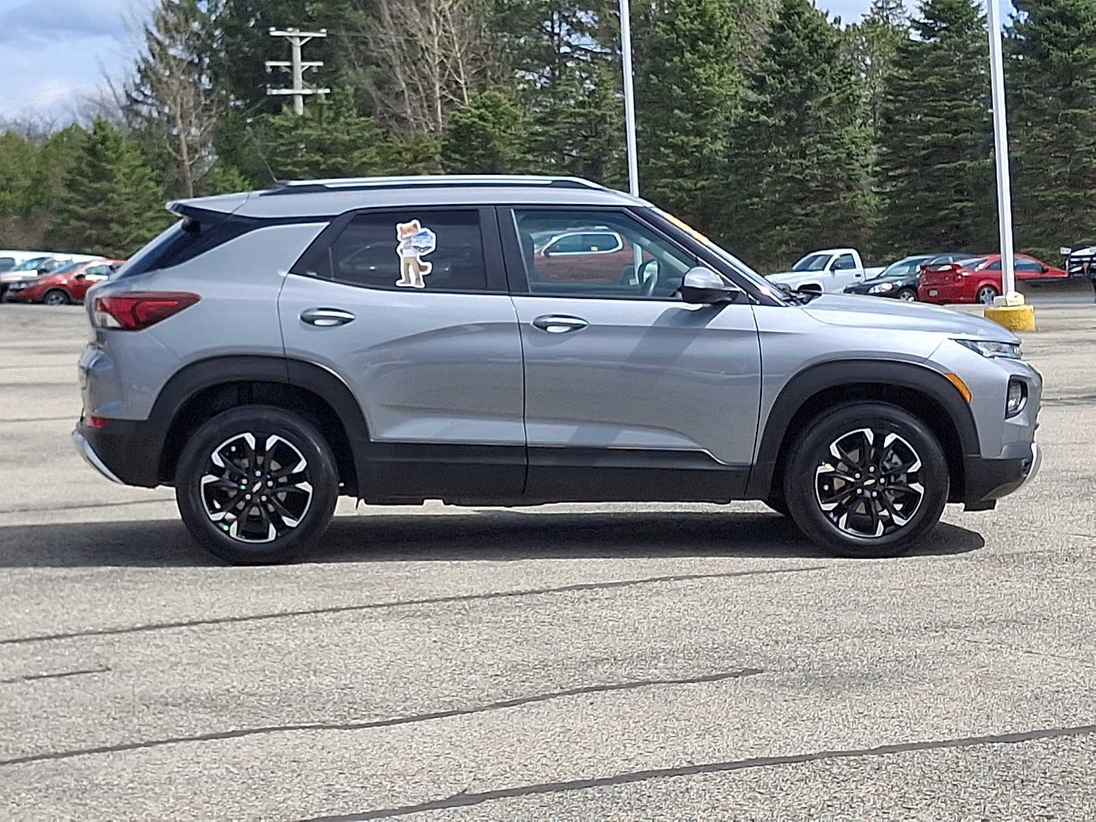Used 2023 Chevrolet TrailBlazer LT w/ Convenience Package image 8