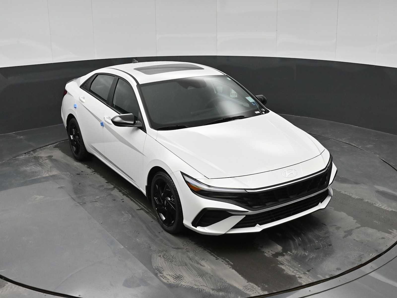 New 2026 Hyundai Elantra SEL Sport FWD image 23