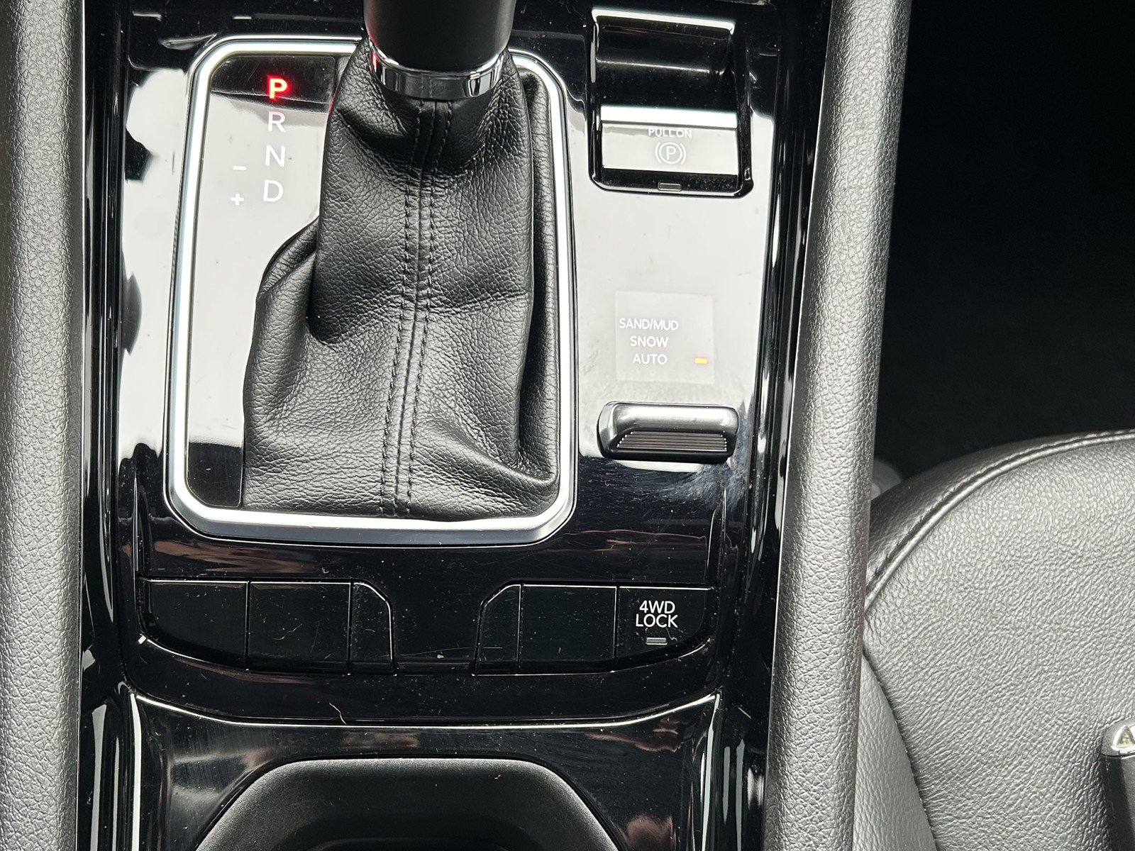 Used 2023 Jeep Compass Limited image 34