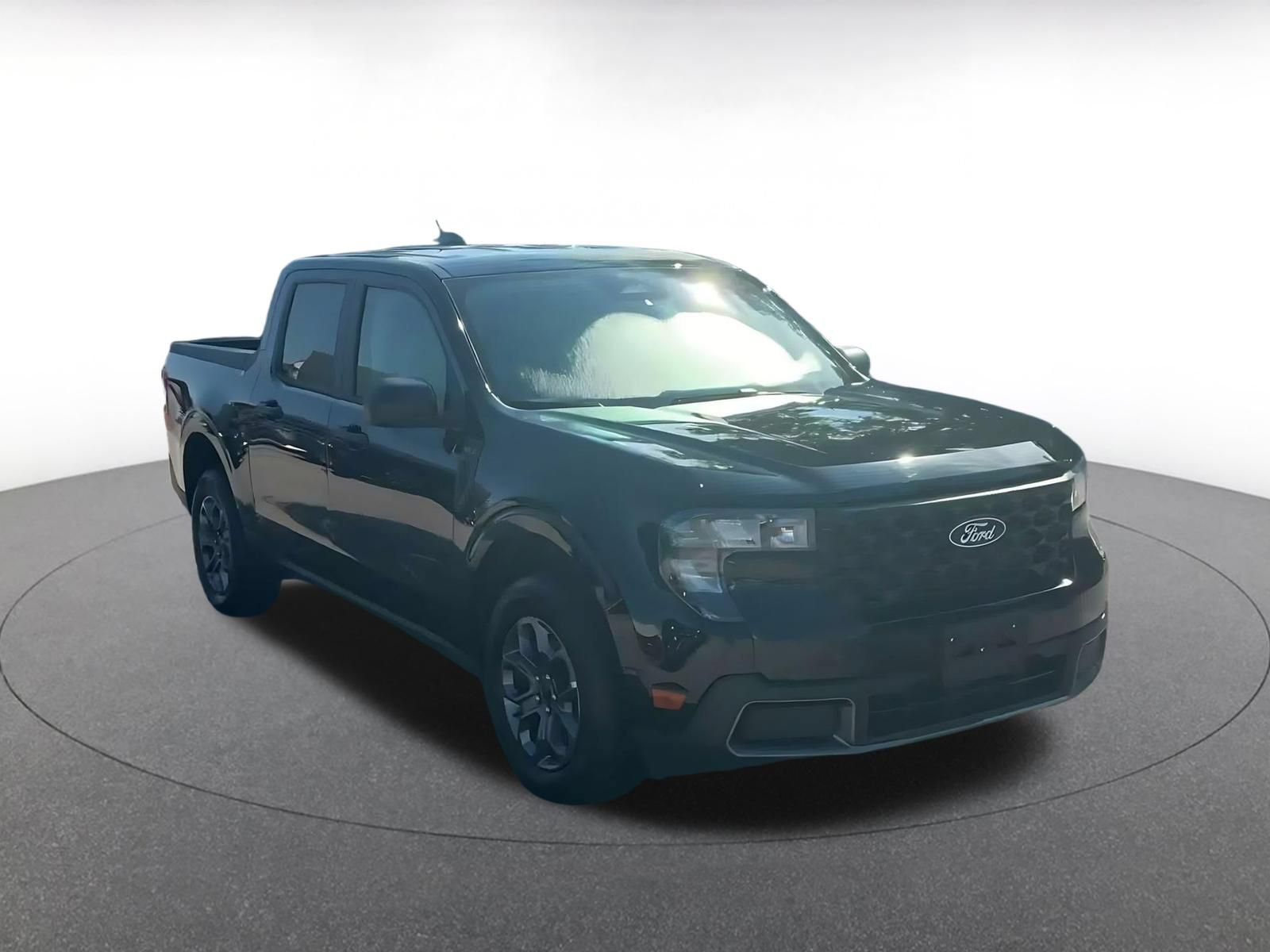 Used 2026 Ford Maverick XLT w/ Equipment Group 301A AWD/4WD image 3